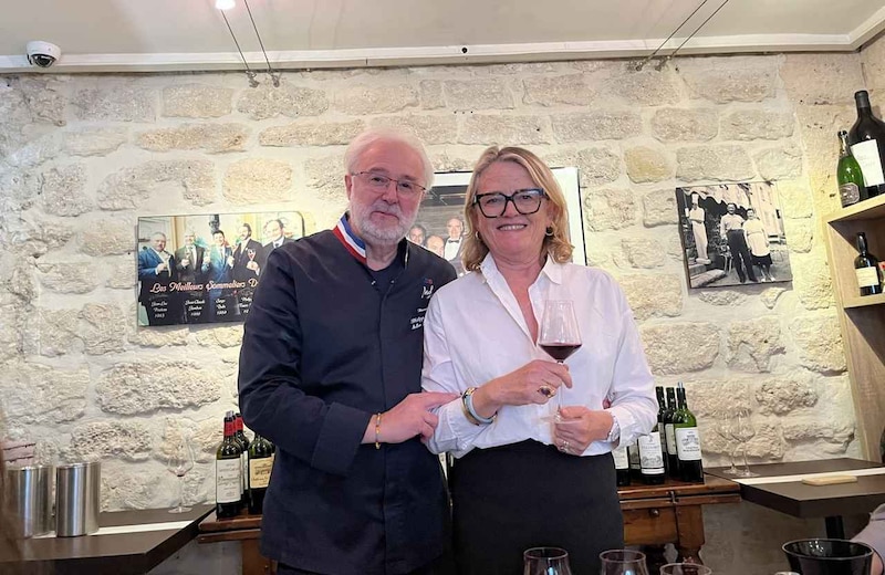 画像: 世界最優秀ソムリエのフィリップ・フォールブラック氏とアリアンス・デ・クリュ・ブルジョワ会長のアルメル・クルューズさん