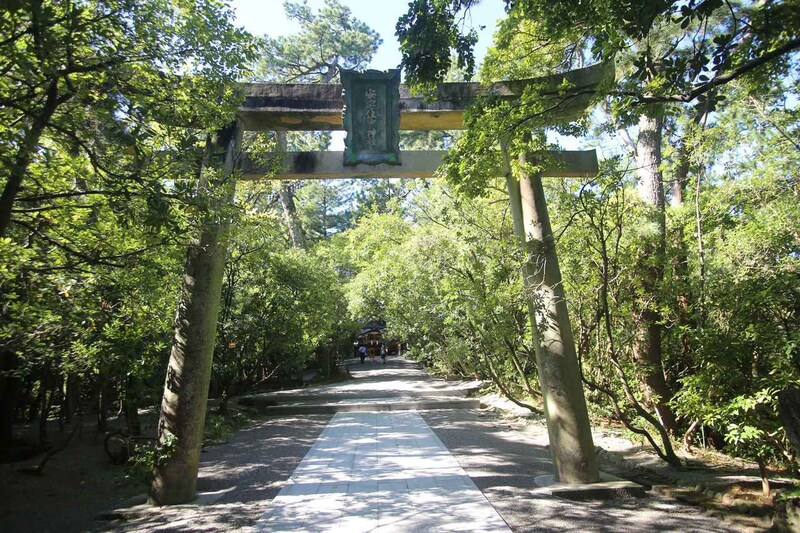 画像: 「安宅(あたか)住吉神社」 〒923 - 0003 石川県小松市安宅町タ17 TEL. 0761 - 22 - 8896