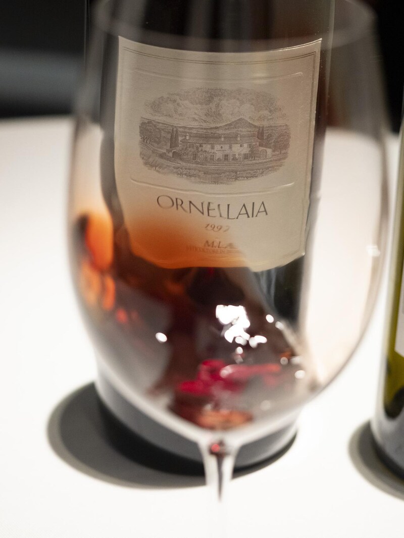 画像: 1997年のマグナム。28年の熟成を経た艶やかさは色と味わいに