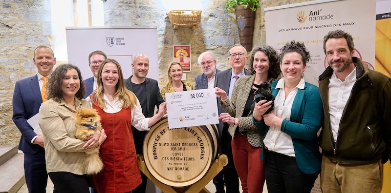 画像: 今回の競売会において、ブルゴーニュの名門「メゾン・アルベール・ビショ」は6樽を落札した