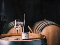 白ワイン樽×氷温熟成。日本酒の新境地『幻響｜GENKYO』誕生