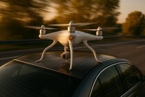 【なぜ跳ね返らない？】時速110kmで走る車両に着陸できるドローンが登場