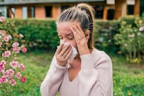 アレルギー性鼻炎は集中を妨げ、ADHDの症状に“見える”可能性