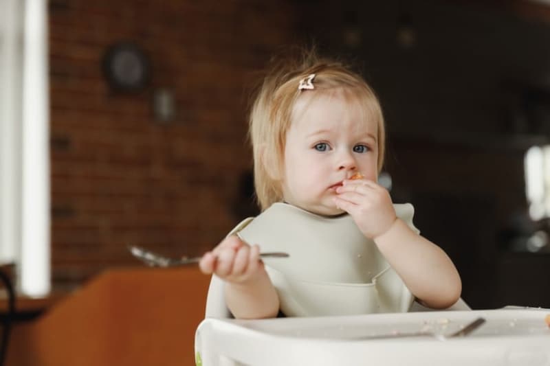 2才まで「ある食べ物」を制限すると、成人後の心疾患リスクが低下