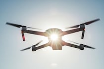 太陽光だけで飛ぶ「バッテリーなしのドローン」が開発される