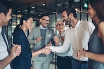 「感謝」が2人の脳を同期し”チームプレイを促進する”と判明