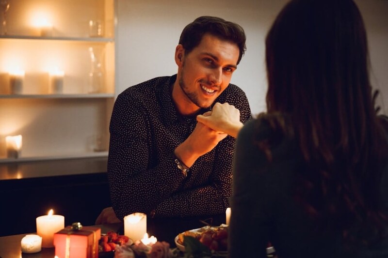 「不倫する人の思考パターン」は犯罪者のそれと似ている