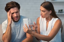 「こんなAV見てるの？」男女ともにバレたくない性的コンテンツの話題