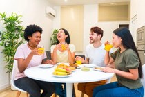 日常生活でよく笑うと「うつ」になりにくくなると判明