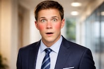 赤面症には「社会的メリット」があった？