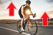 アキレス腱を10分振動させるだけで出力が上がった──運動のライフハック