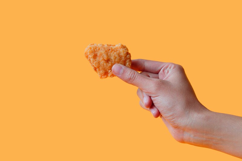 チキンマックナゲット®の4種類の形には飽きずに食べ続けてしまう心理効果があった
