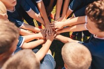 「子どもの協力の仕方」は文化が形作る