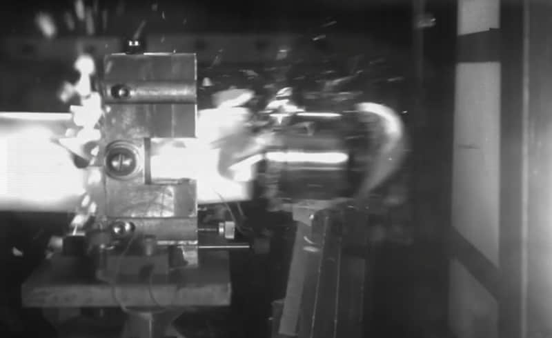 実験により、隕石衝突で宇宙に吹き飛ばされても細菌が生き残れることが示された