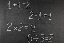 一生懸命なのに算数が苦手な子供がいるのはなぜか？　スタンフォード大が見つけた「脳のクセ」