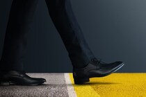 人はなぜ「越えてはいけない一線」を越えるのか