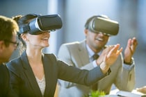 会議で”ムキにならない”ために、VR「三人称視点」が役立つ