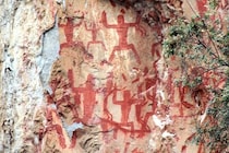 2000年前の古代人の絵から「ヒトの血」を検出──出産した女性の血だった可能性