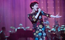 心に響く歌声とドラマティックな半生、女性歌手の伝記映画３選