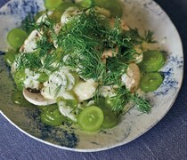 【ぶどうレシピ】白ワインに合わせたい！ 旬の果実をおしゃれなサラダに_簡単おやつのレシピも