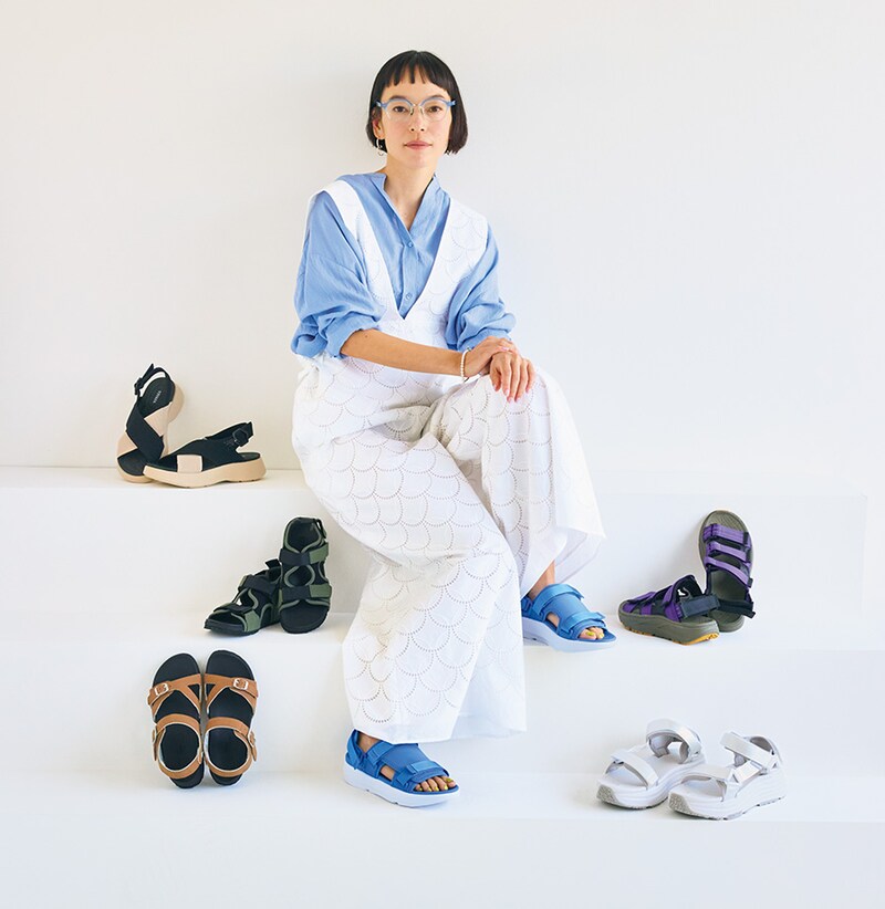 50代の足の疲労を和らげる【リカバリーサンダル】は1足持っていたい大人のマストバイ! 素敵サンダル12選