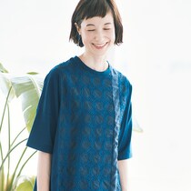 大人になじむプランドピックアップ【ケイハヤマ プリュス】秋を感じさせる華やかな装い