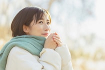 【更年期の養生】腰痛、むくみ、だるさ⋯⋯自覚していないのに冷えている“隠れ冷え症”の意外な原因とは？