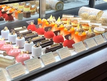 【実食レビュー】いま注目のスポット！ 八芳園初のパティスリー「八芳園洋菓子店」で話題の生菓子・焼菓子人気トップ3に舌鼓