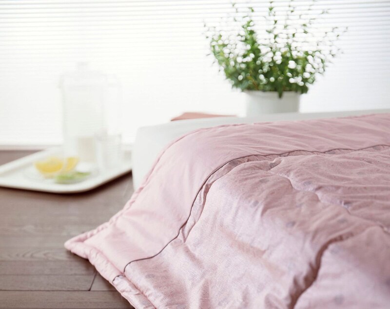 【更年期の睡眠サポート】夏用布団（夏掛け・肌掛け）の選び方