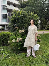 優恵のおしゃれは心意気 「シックな花柄で伺います」 Vol.30