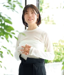 集中力と体力の低下に思いつめた日々【島本理生さん】「40代の壁。やり方を変えなきゃいけなかった」喜びを再び感じ、自信を取り戻すまで