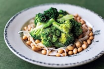 鉄分チャージが叶うパパっと副菜レシピ　大豆食品＋ビタミンC野菜で吸収率アップ！