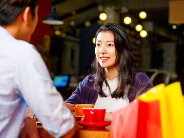 仲いいわけじゃないのに本音を打ち明けてくる