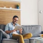 生涯独身って本当にいいの？ 独り身を貫く男性の本音とは