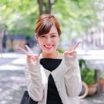 あざとい女性の特徴14選｜騙されないための見分け方も解説