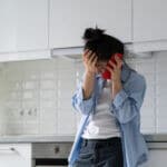 残念すぎる…可愛いのに彼氏ができない女性の特徴