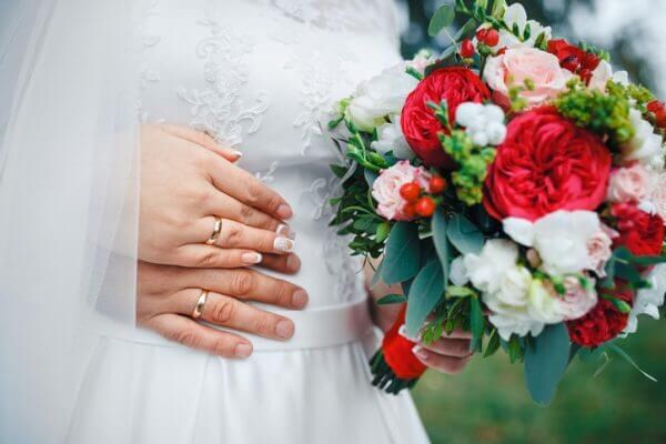 結婚相手の選び方、決め手は何？ 後悔しない結婚をするためには