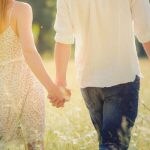 運命の人は本当にいる？出会う方法とは