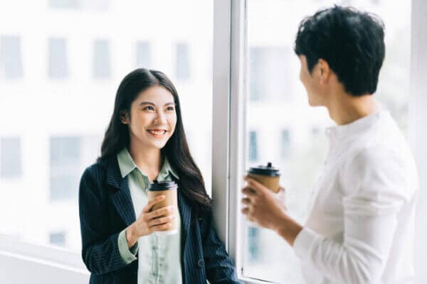 なぜかいつもそばに男性がいる