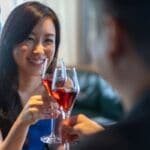 合コンでモテる会話テクニックとは