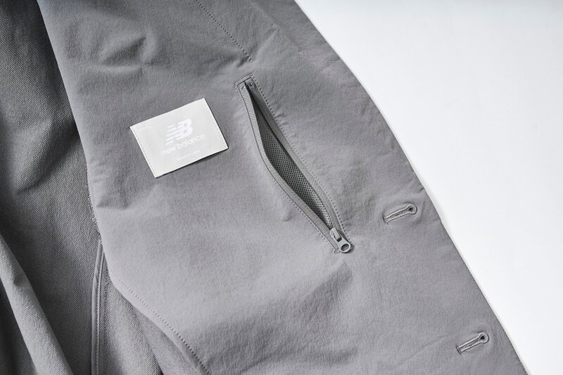 内側にもファスナーポケットを用意