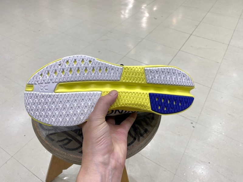 On CLOUDSURFER NEXT Z5 