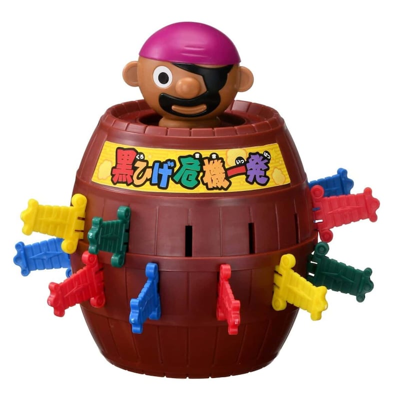 懐かしの「黒ひげ危機一発」