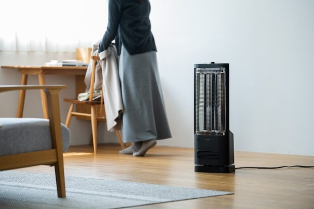 【2つの熱源で良いとこどり！】シロカの最新ヒーター「にこポカ」はコスパ優秀な足元ファンヒーター付き