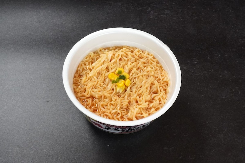 日清食品
チキンラーメンどんぶり 焦がし醤油の焼とうもろこし味
