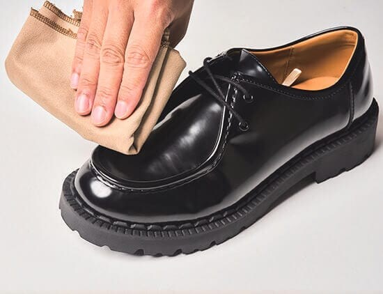 お手入れが簡単な合皮素材