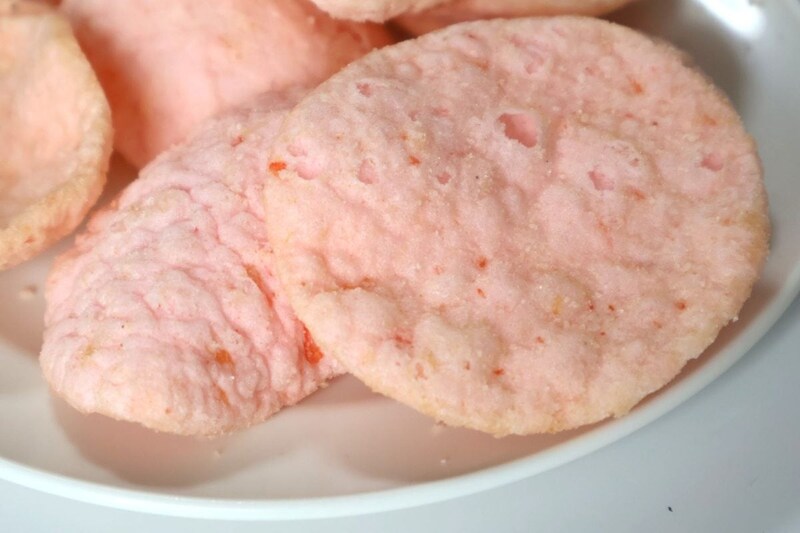 海老パウダーがまぶされている