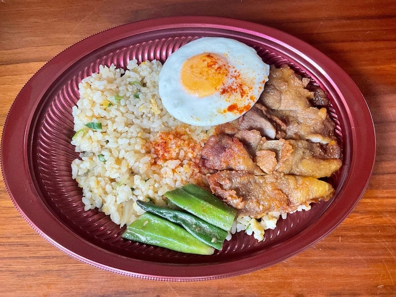 成城石井自家製 台湾風排骨（パイコー）レタス炒飯