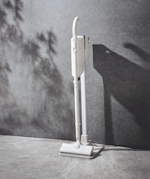 【これぞ時短家電の決定版】とことん“ラク”な掃除機「東芝 トルネオ コードレス VC-CLP54」／No.1モノ雑誌編集長が選ぶ『センスがいい家電』Vol.5
