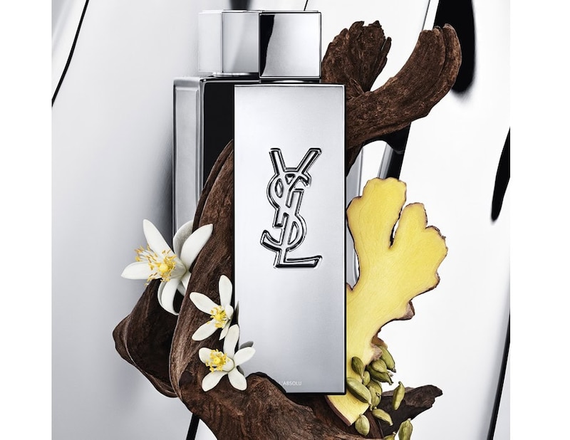 【2025年秋の新作香水】“YSL・プラダ・ル ラボ・ディプティック”最旬ブランドの新作フレグランス4選を美容ジャーナリストが解説